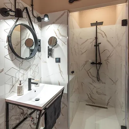 E12 Boutique * Budapest