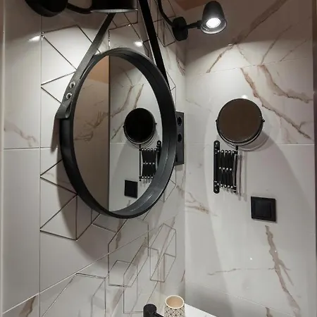 E12 Boutique Lägenhet Budapest