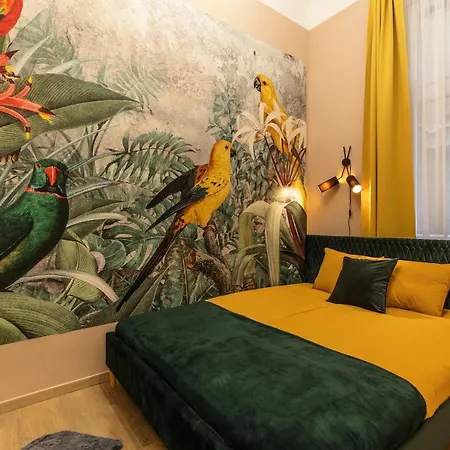E12 Boutique * 布达佩斯
